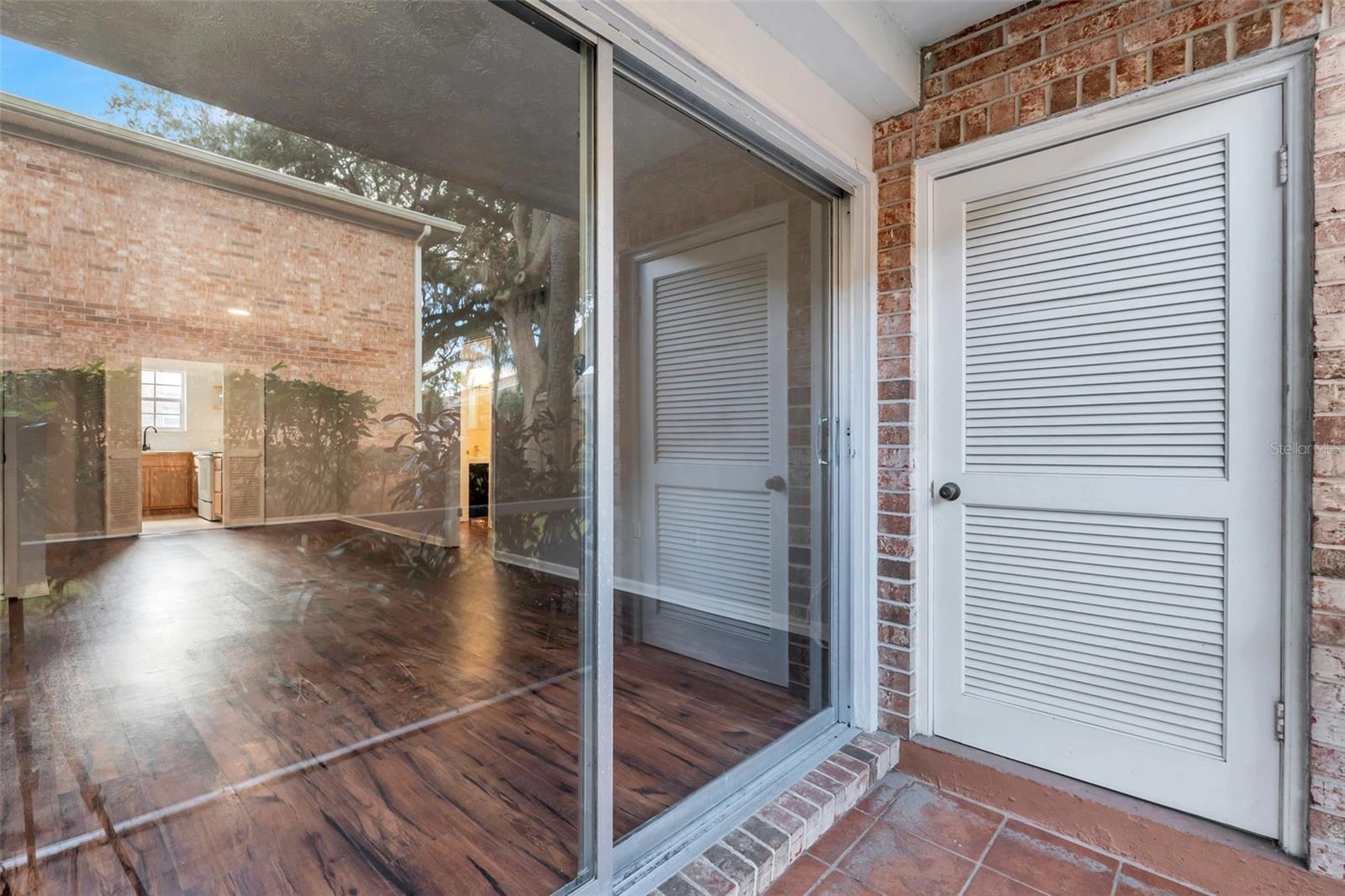 PLANTATION APTS OF ORLANDO NO 1 CONDO - Residential Lease