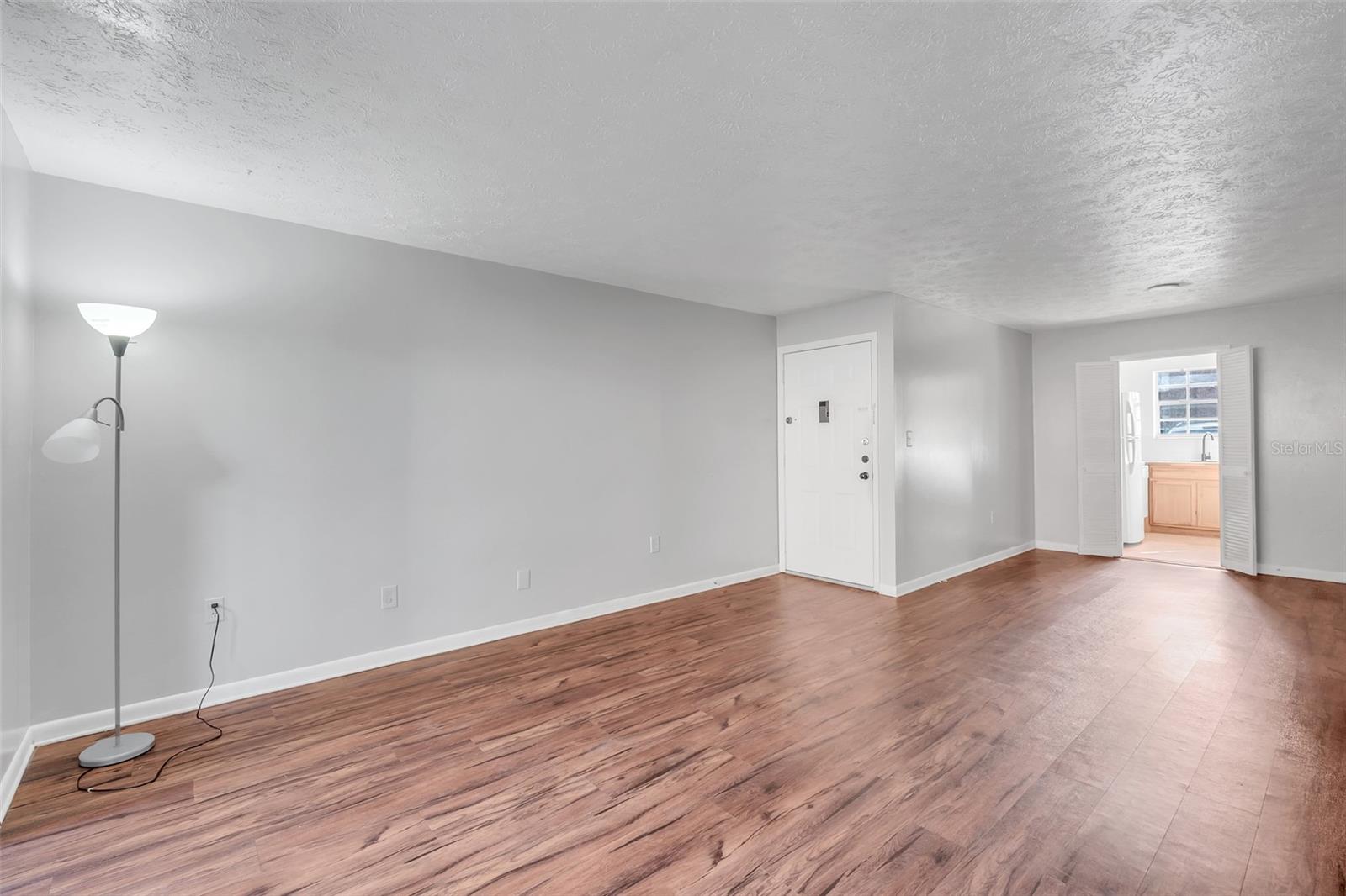 PLANTATION APTS OF ORLANDO NO 1 CONDO - Residential Lease