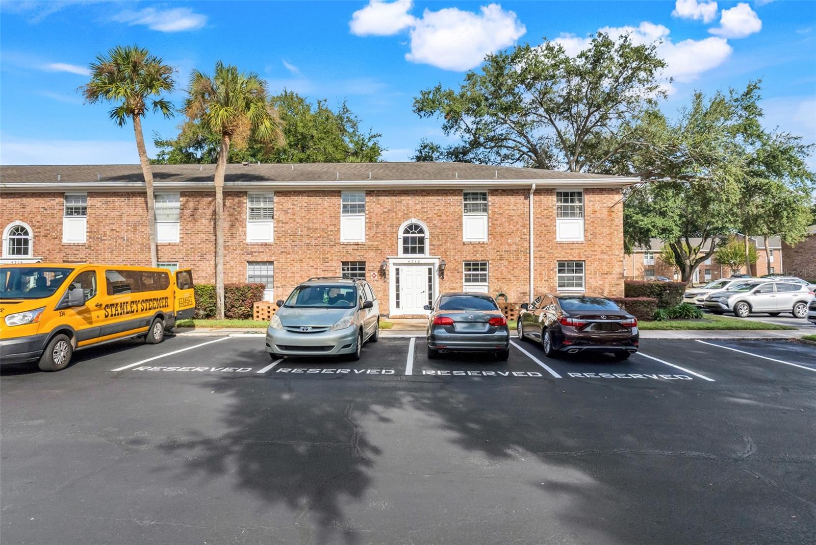 PLANTATION APTS OF ORLANDO NO 1 CONDO - Residential Lease