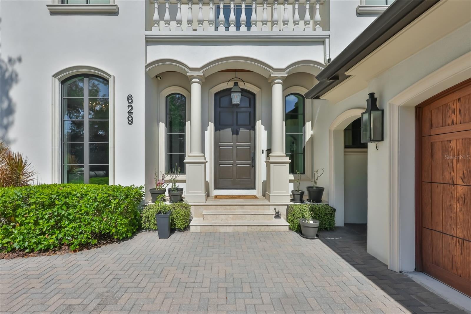 629 RIVIERA DRIVE