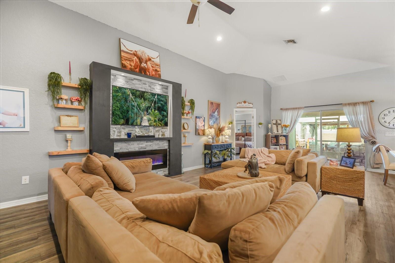 GRAMERCY FARMS PH 4 - Residential