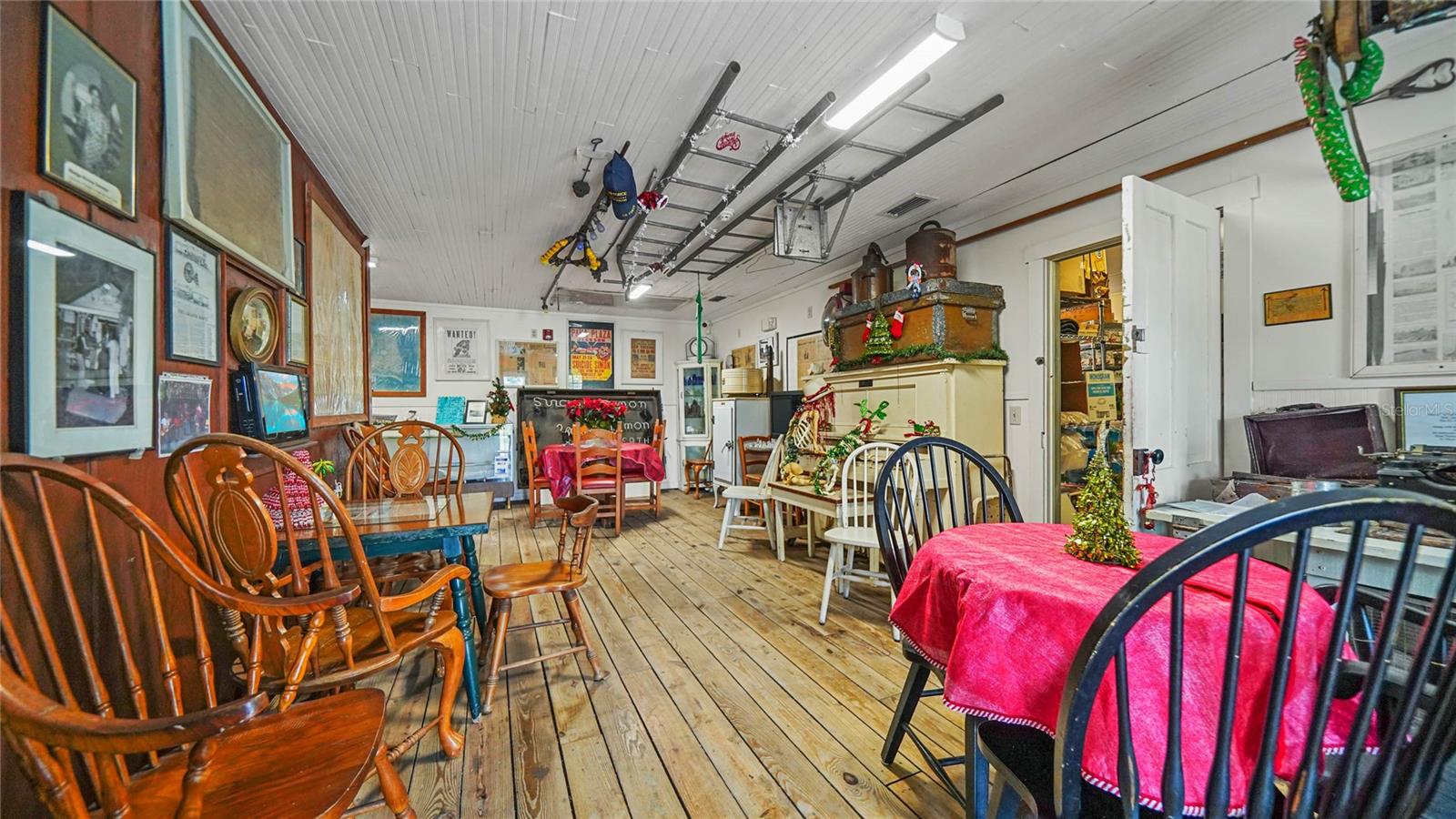 RE - Commercial Sale