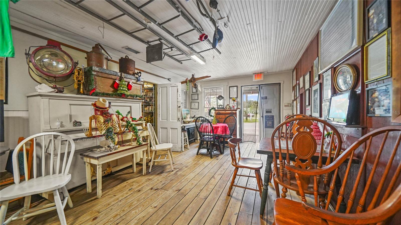 RE - Commercial Sale