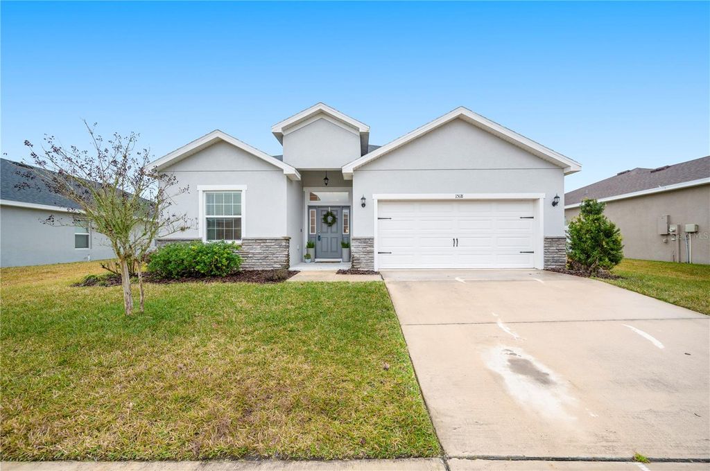 Photo of 1518 Hollow Tree Court, Lakeland, FL 33811 (MLS # L4959169)