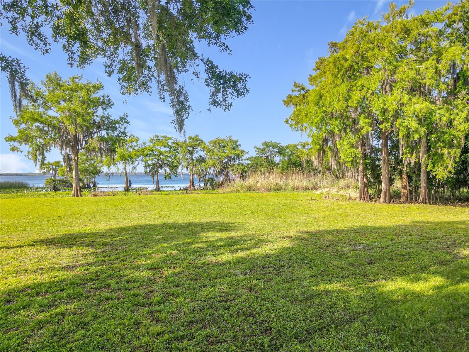 STONE ISLAND ESTATES UNIT 04 & 06 - Residential