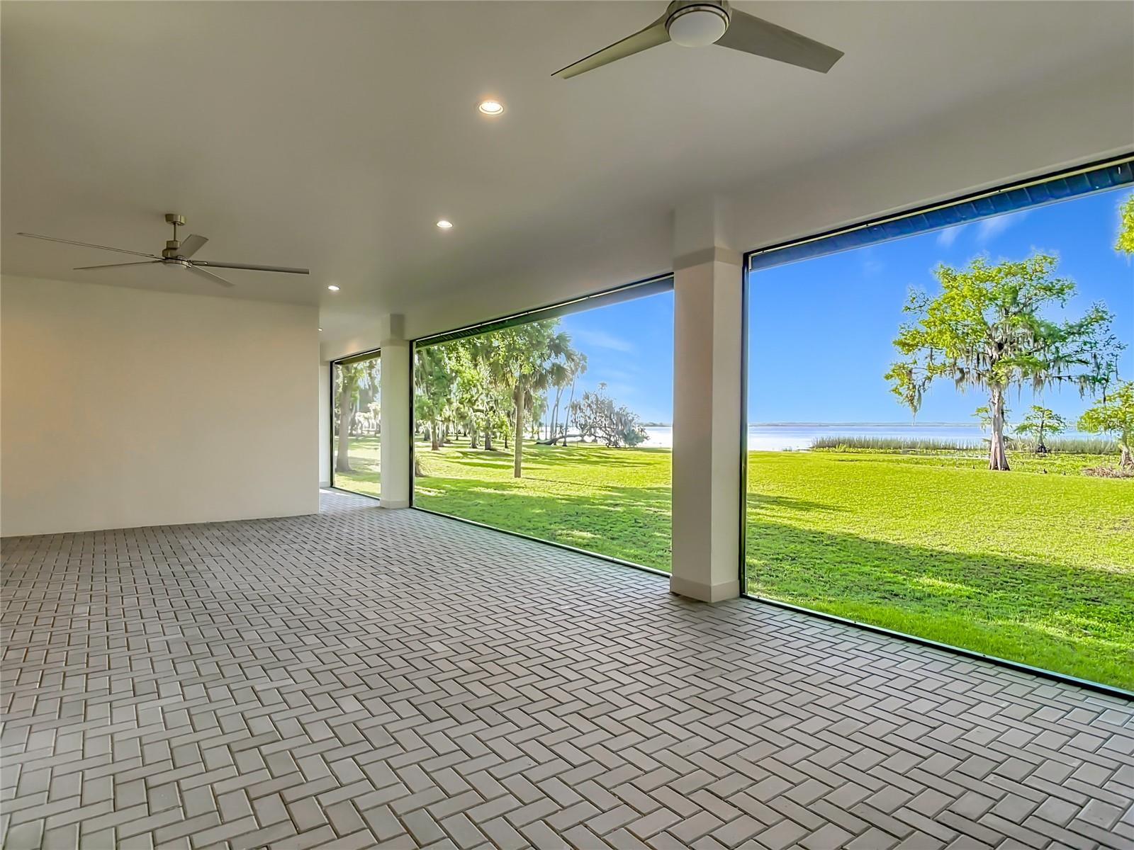 STONE ISLAND ESTATES UNIT 04 & 06 - Residential