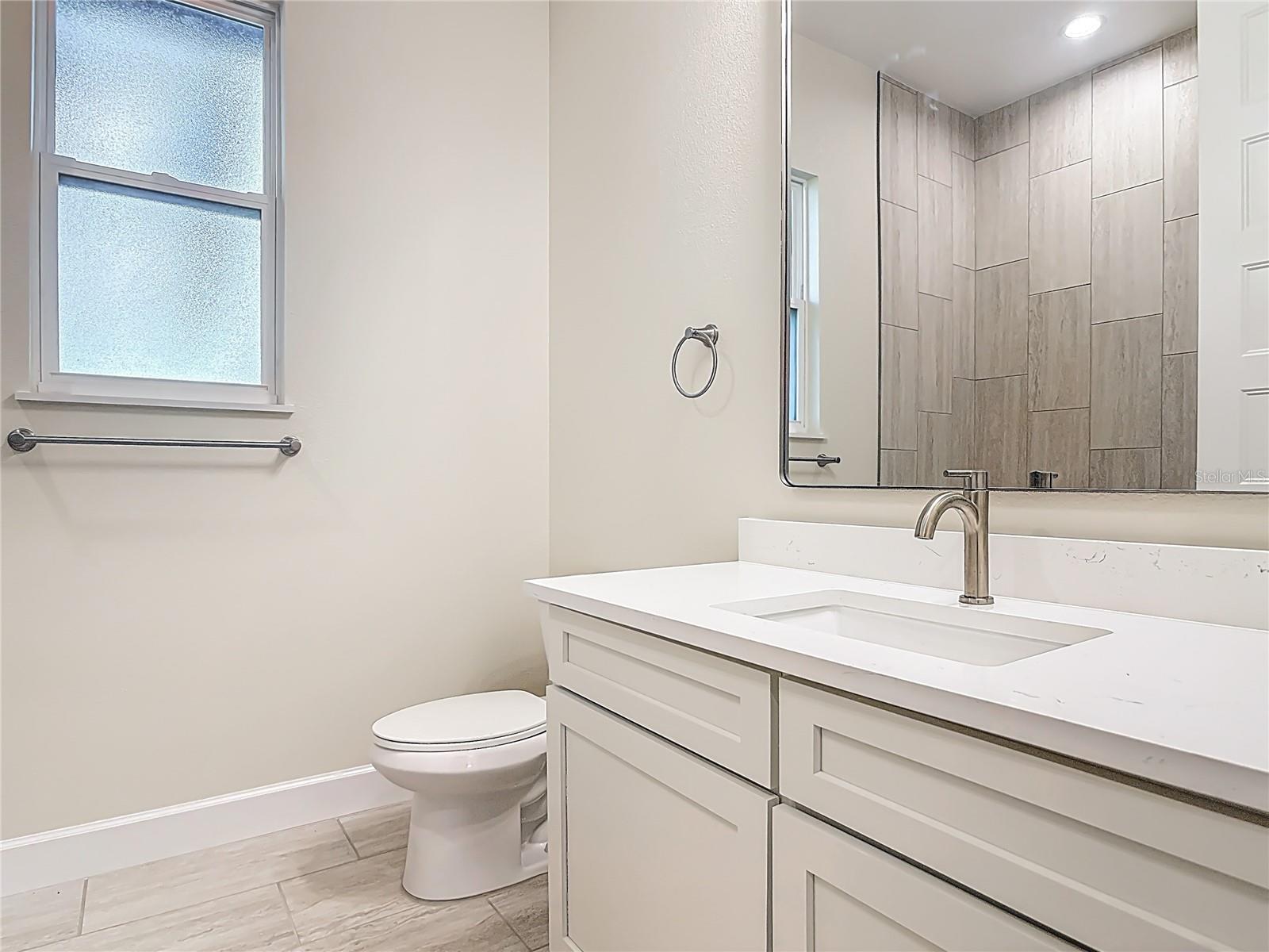 STONE ISLAND ESTATES UNIT 04 & 06 - Residential