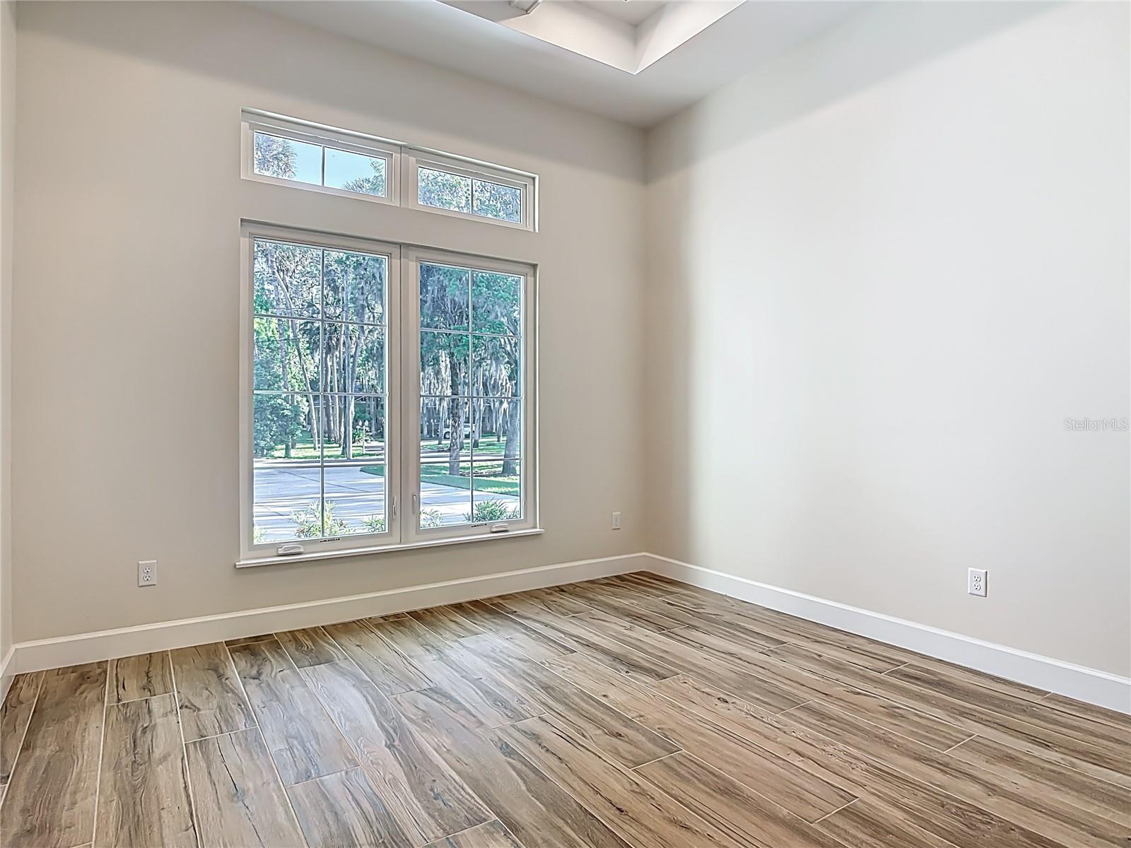 STONE ISLAND ESTATES UNIT 04 & 06 - Residential