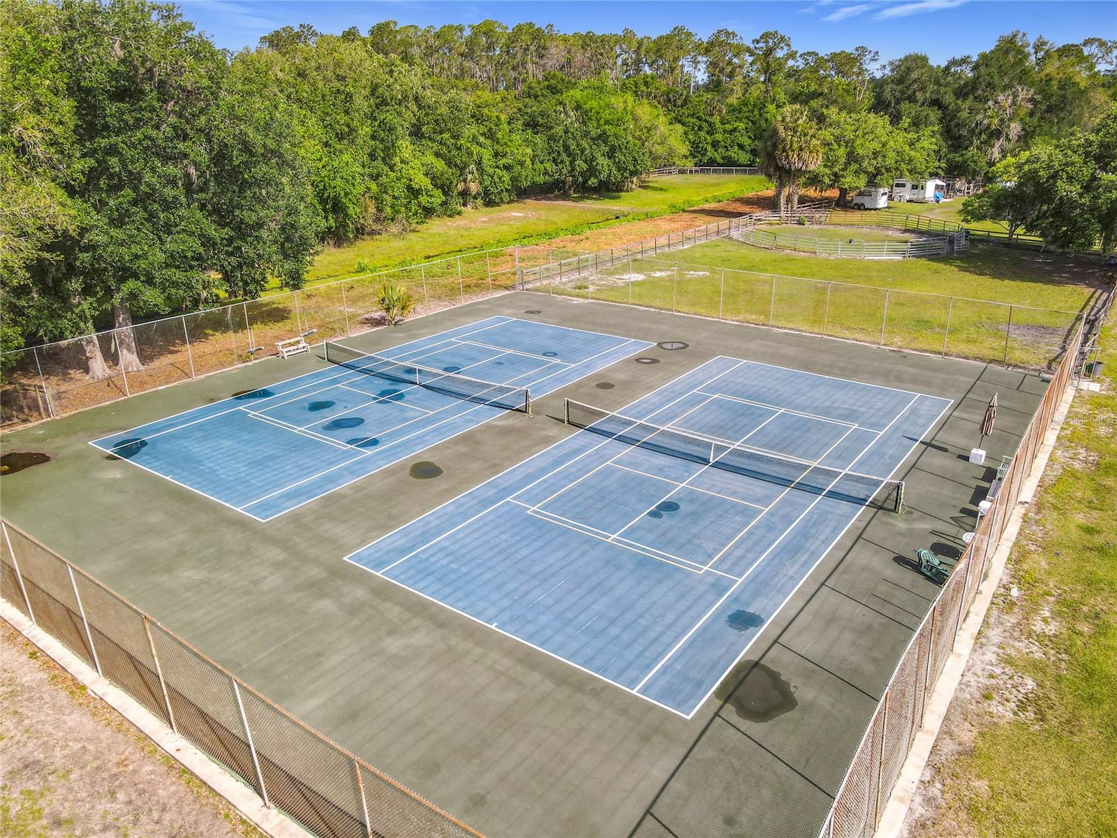 STONE ISLAND ESTATES UNIT 04 & 06 - Residential