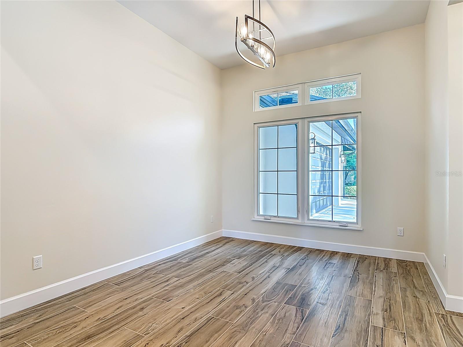 STONE ISLAND ESTATES UNIT 04 & 06 - Residential