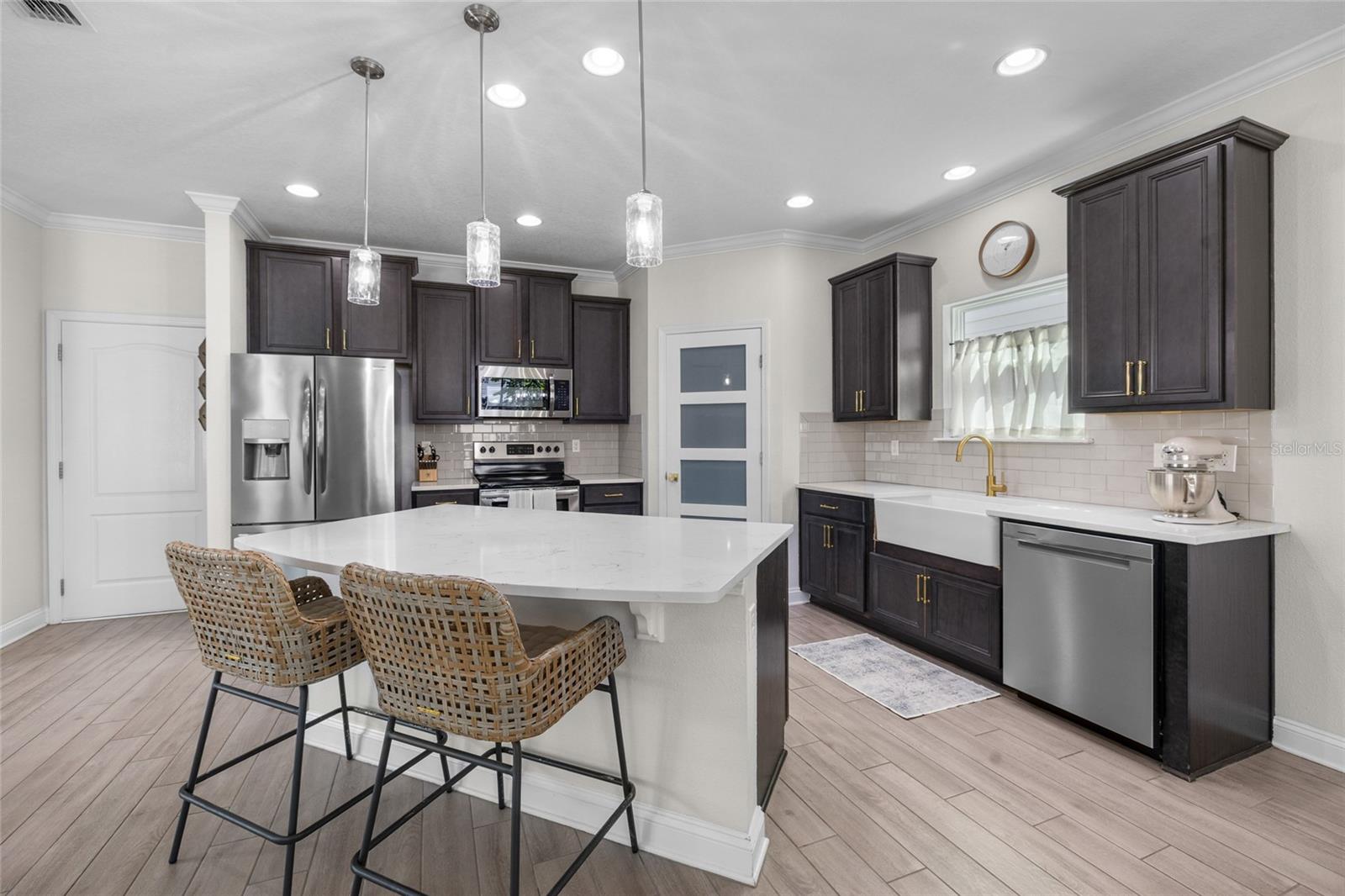 COASTAL COVE - Residential