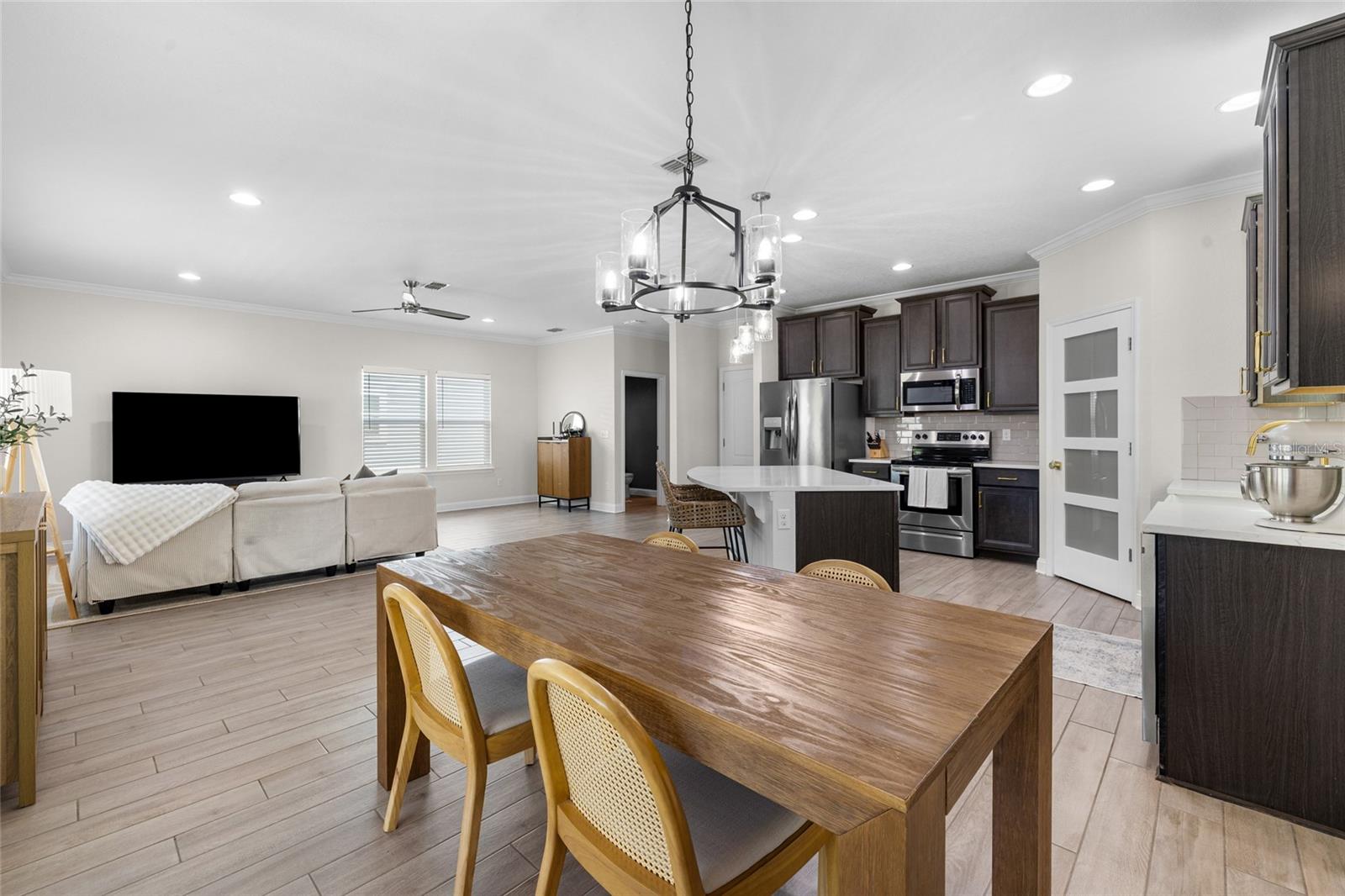 COASTAL COVE - Residential