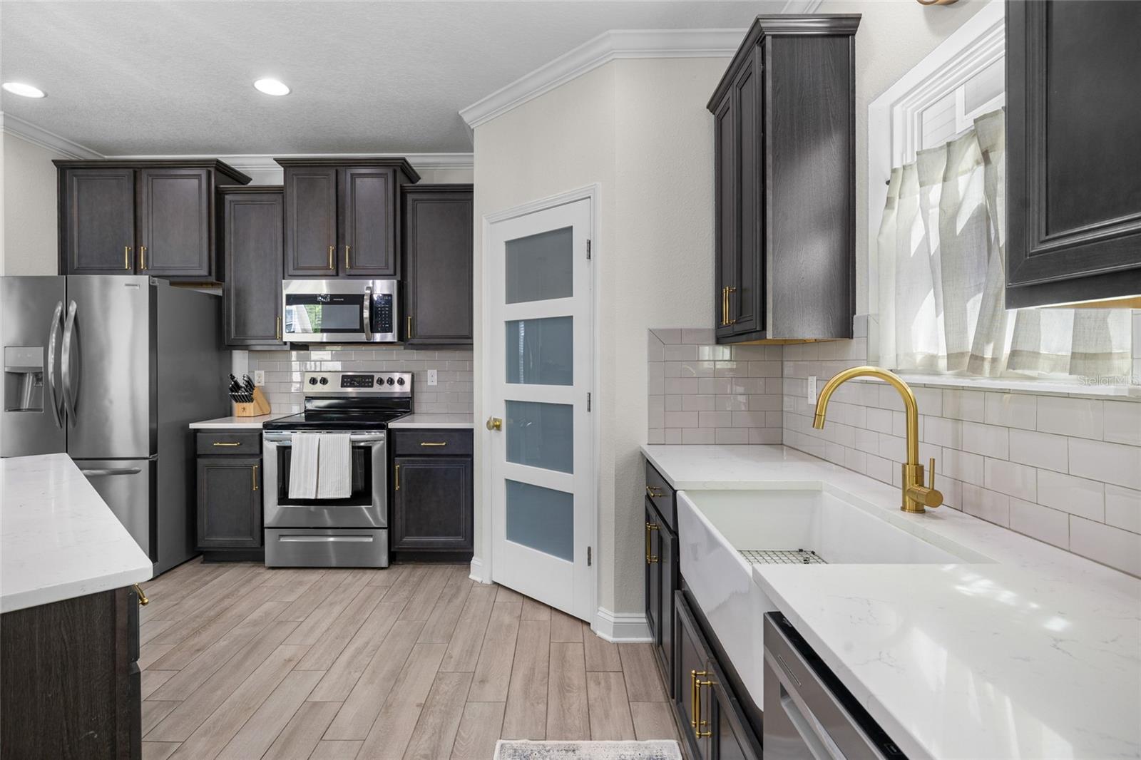 COASTAL COVE - Residential