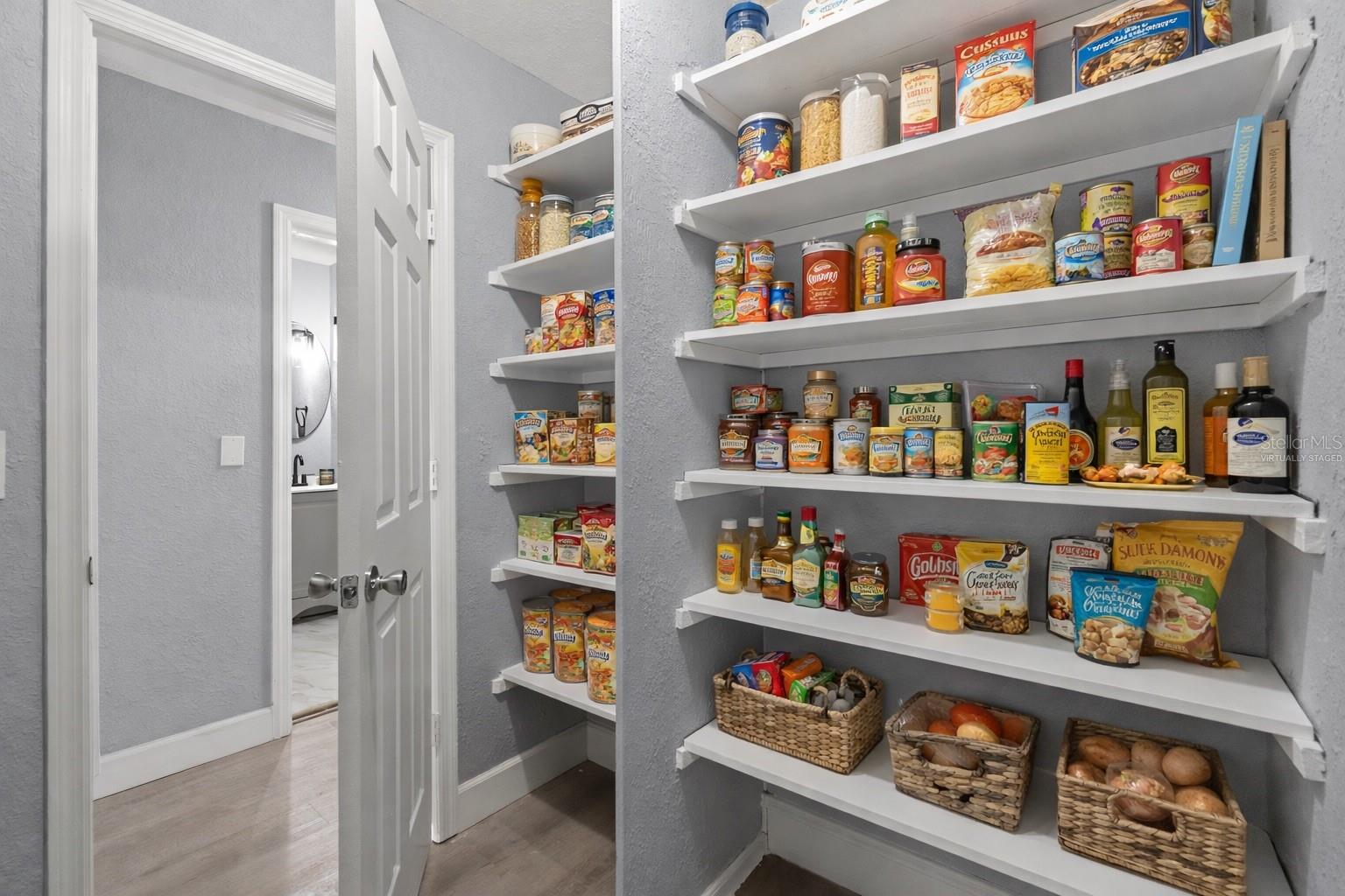 SPRING HILL - Residential