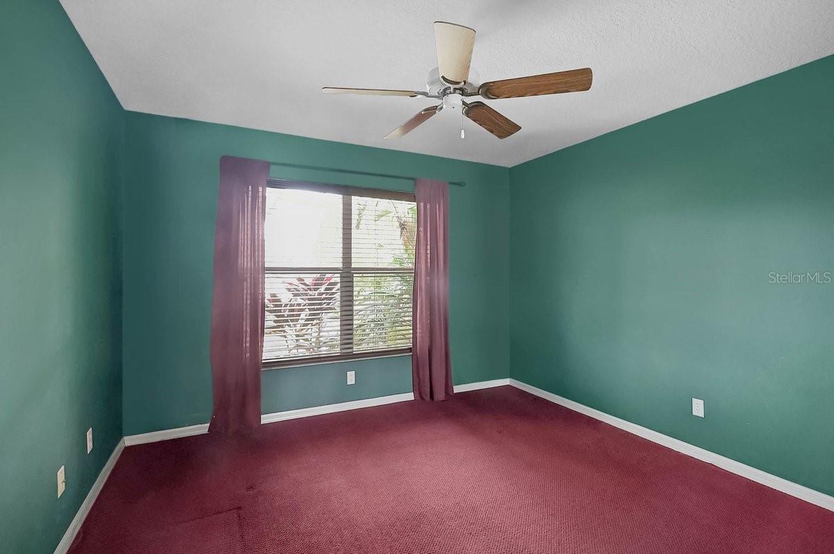 CALUSA LAKES - Residential