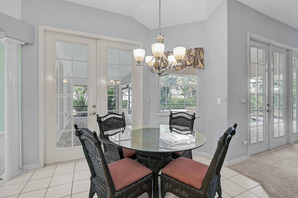 CALUSA LAKES - Residential