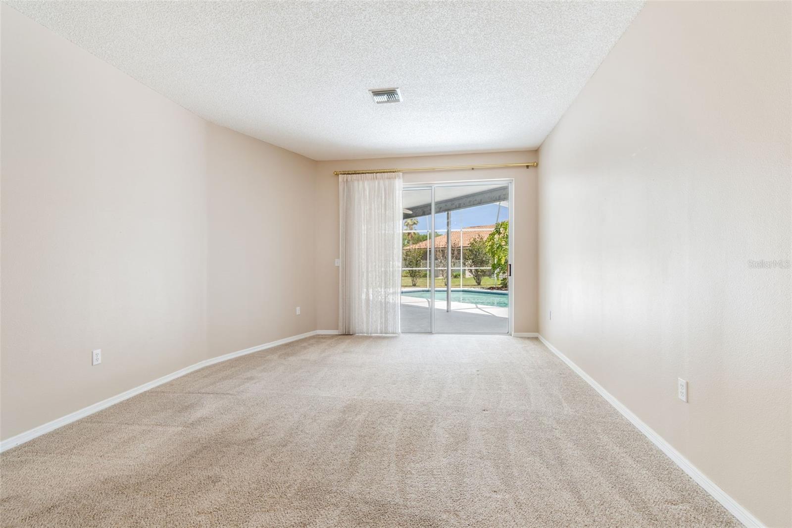 OAKRIDGE ESTATES AT RIDGEMOOR - Residential