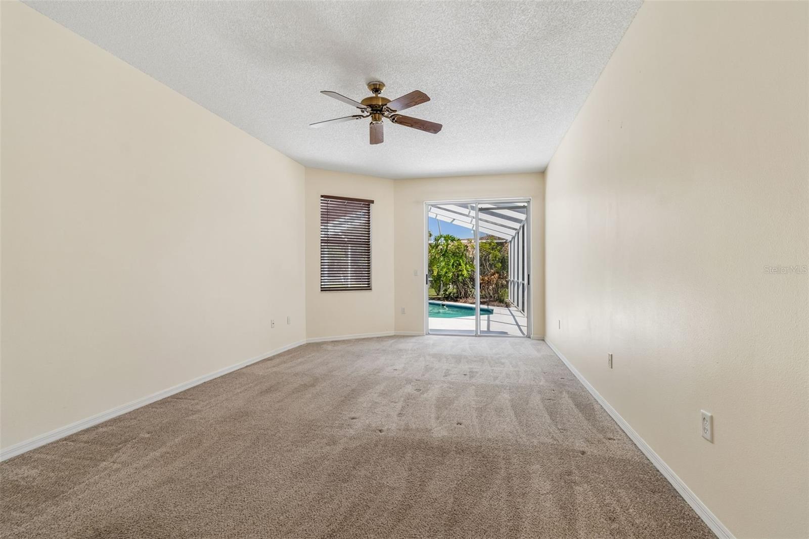 OAKRIDGE ESTATES AT RIDGEMOOR - Residential