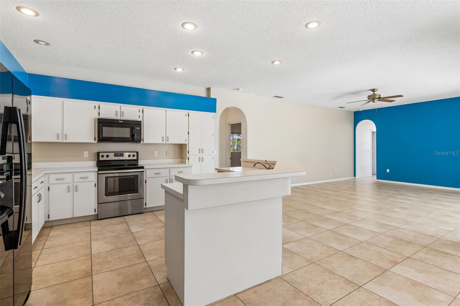 OAKRIDGE ESTATES AT RIDGEMOOR - Residential