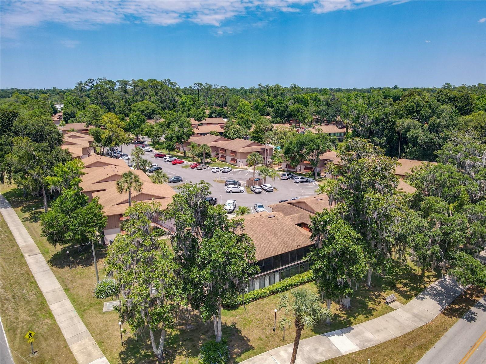 EDGEWATER CONDO APTS - Residential