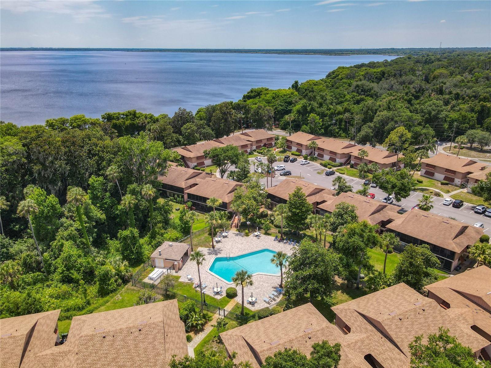 EDGEWATER CONDO APTS - Residential