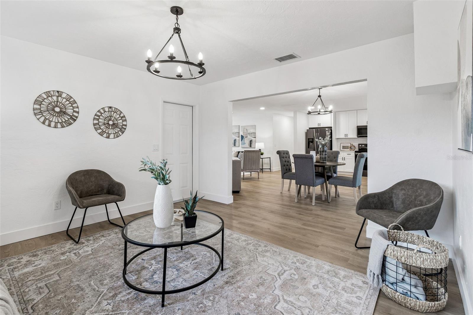 SUNSET HIGHLANDS - Residential