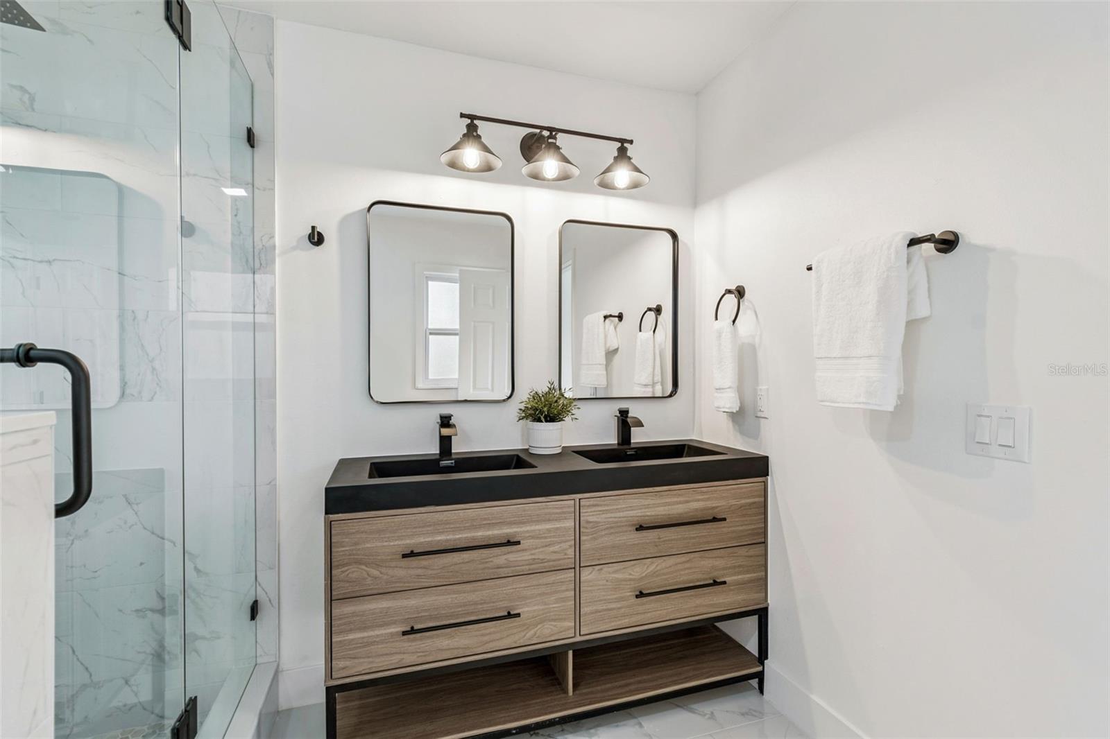 SUNSET HIGHLANDS - Residential