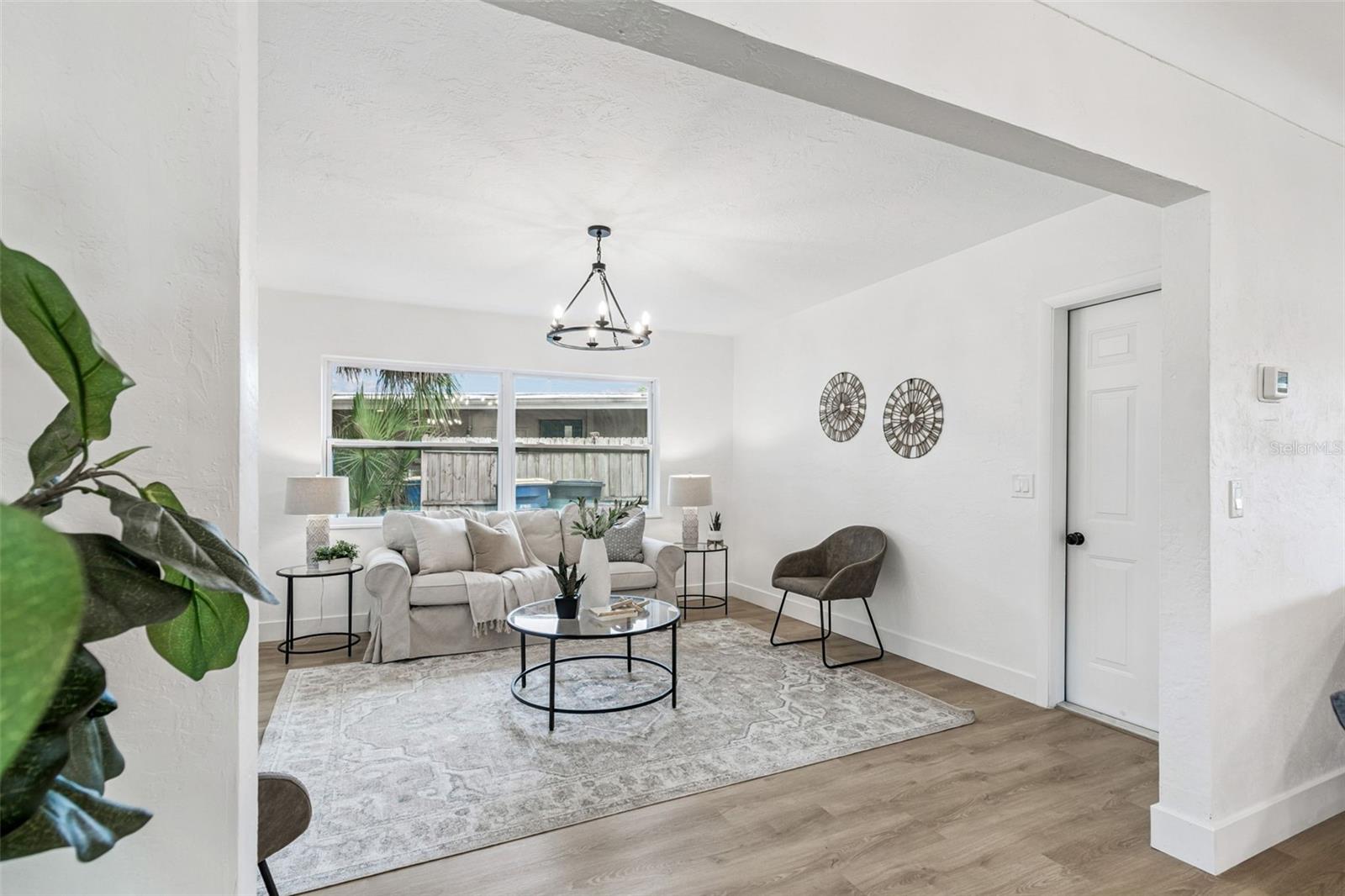 SUNSET HIGHLANDS - Residential