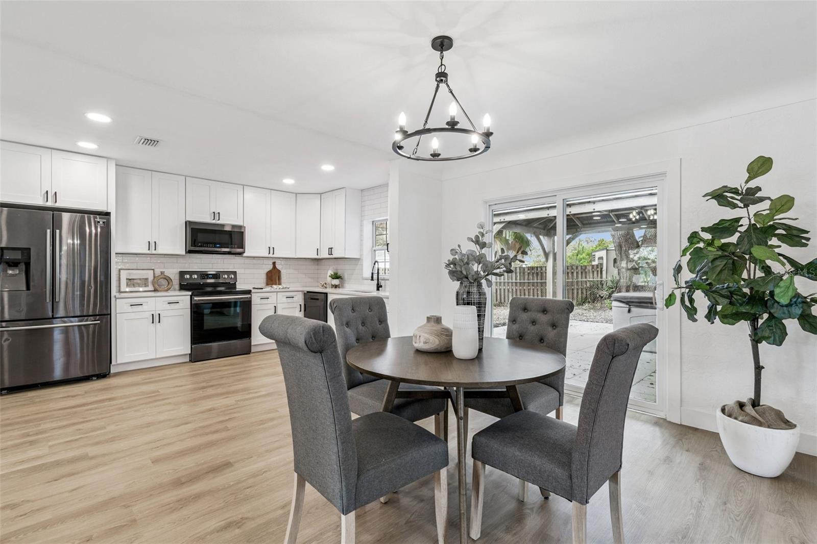 SUNSET HIGHLANDS - Residential