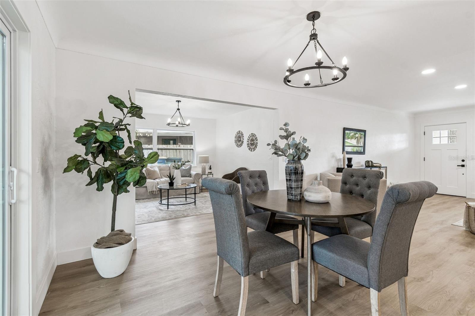 SUNSET HIGHLANDS - Residential