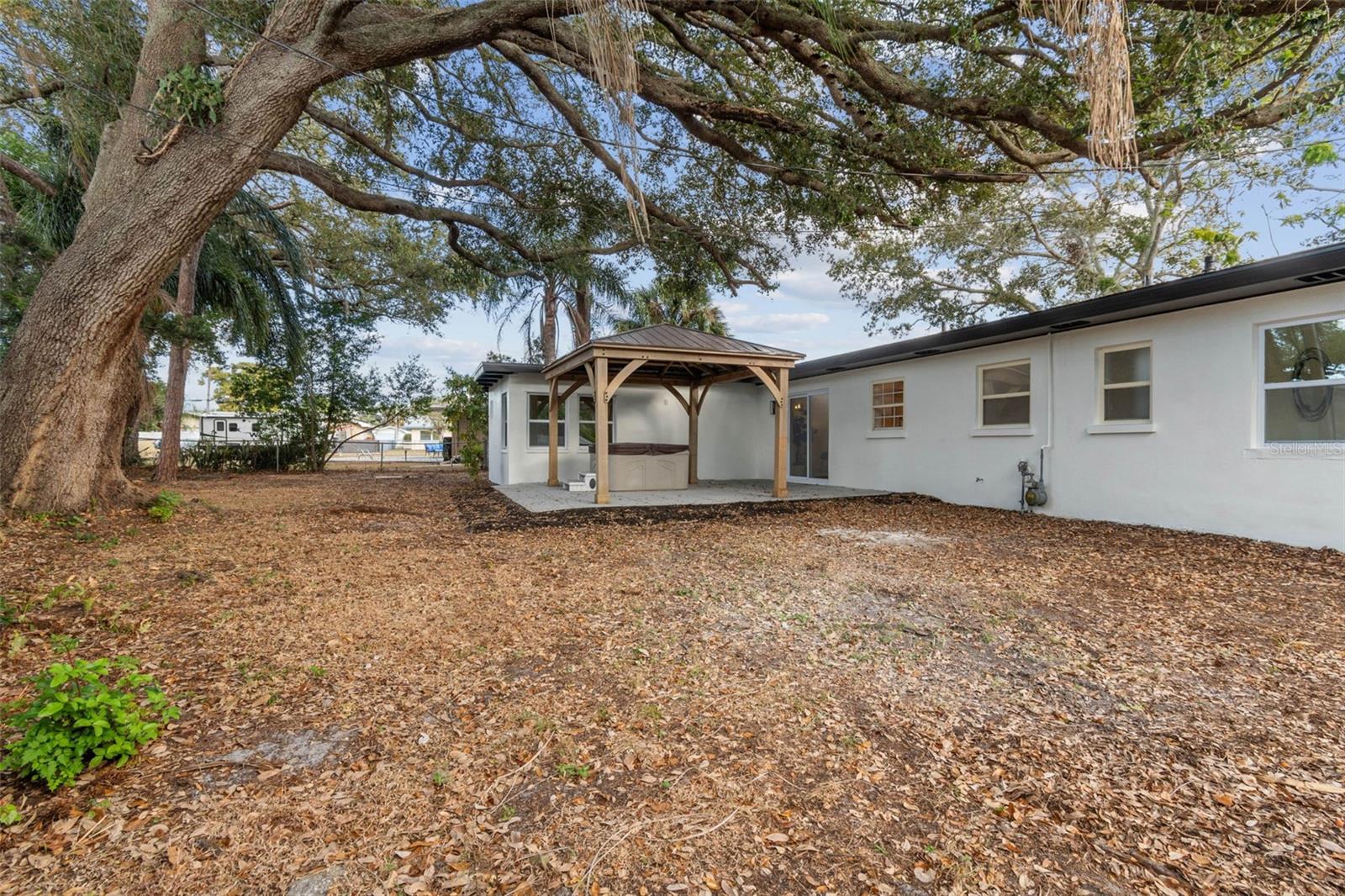 SUNSET HIGHLANDS - Residential