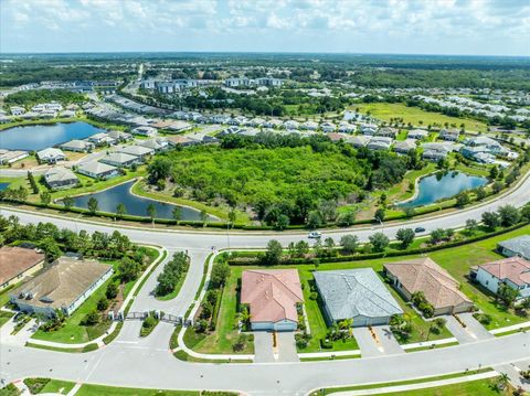 A home in LAKEWOOD RANCH