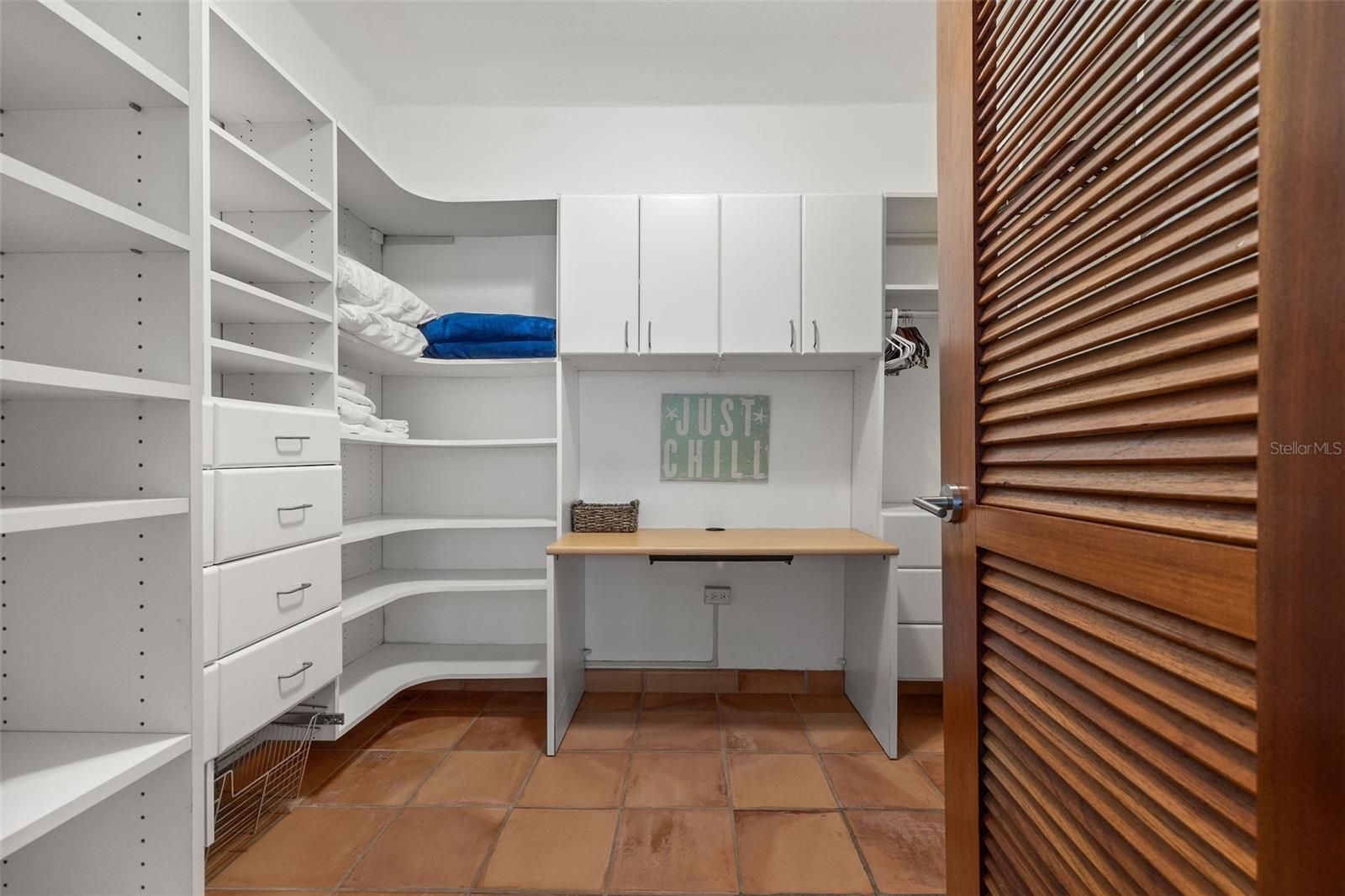 THE GREENS - Residential