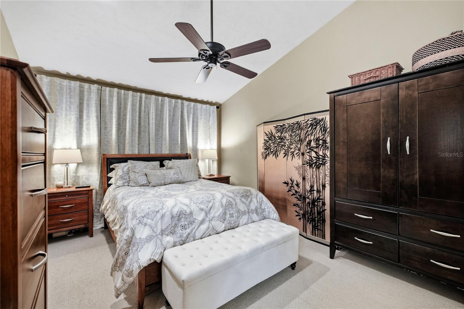 VINTAGE VIEW PH III REP - Residential