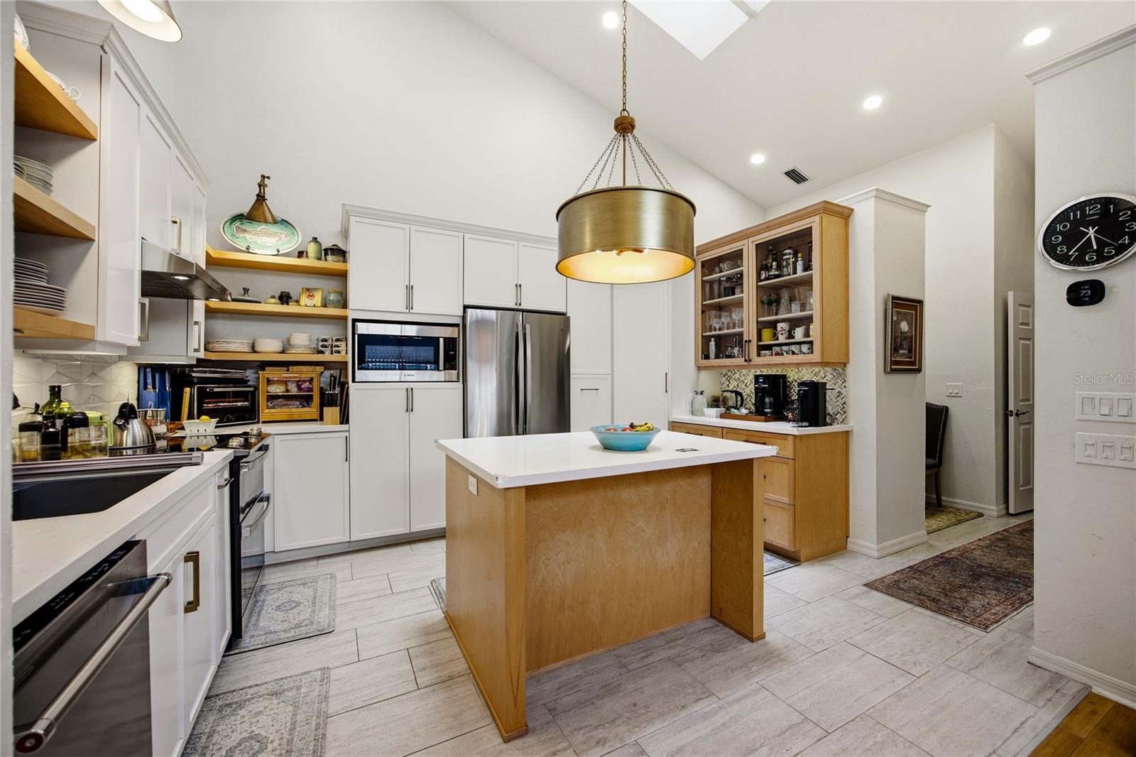 VINTAGE VIEW PH III REP - Residential