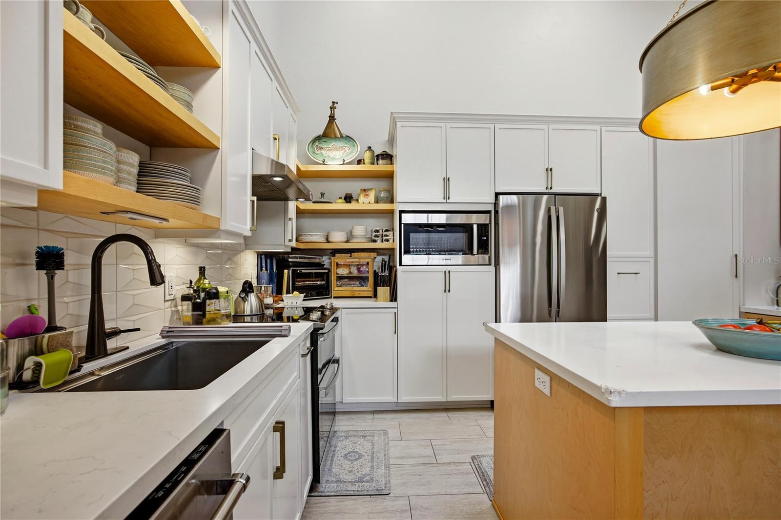 VINTAGE VIEW PH III REP - Residential