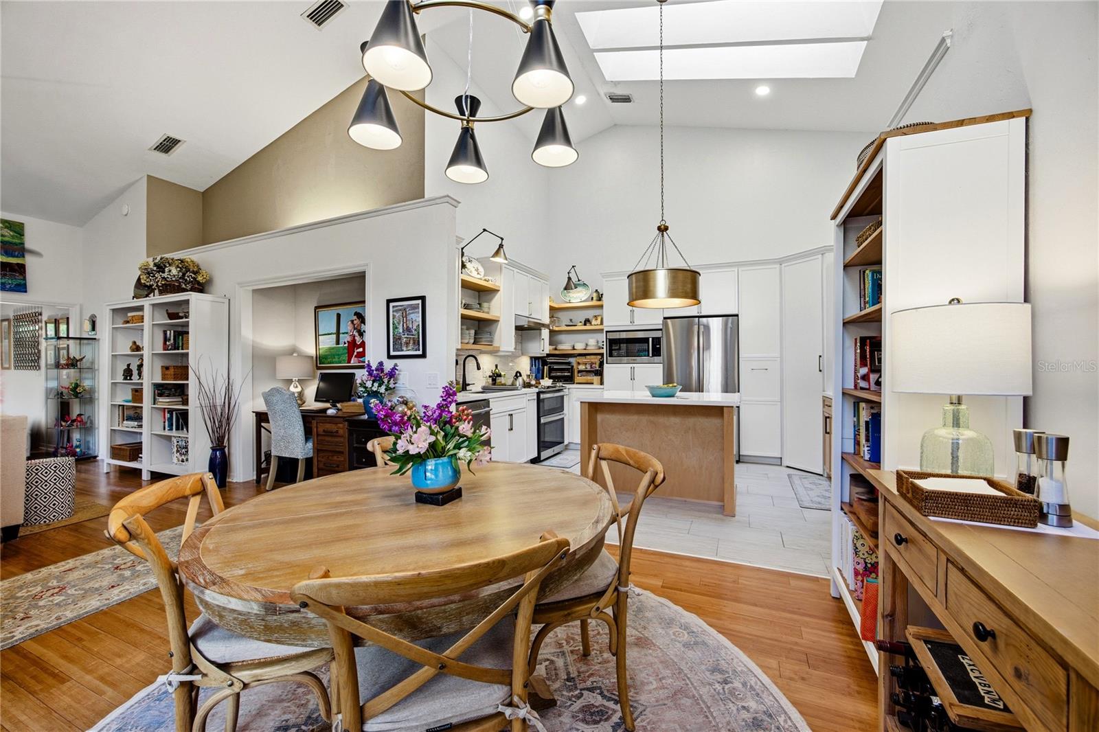 VINTAGE VIEW PH III REP - Residential