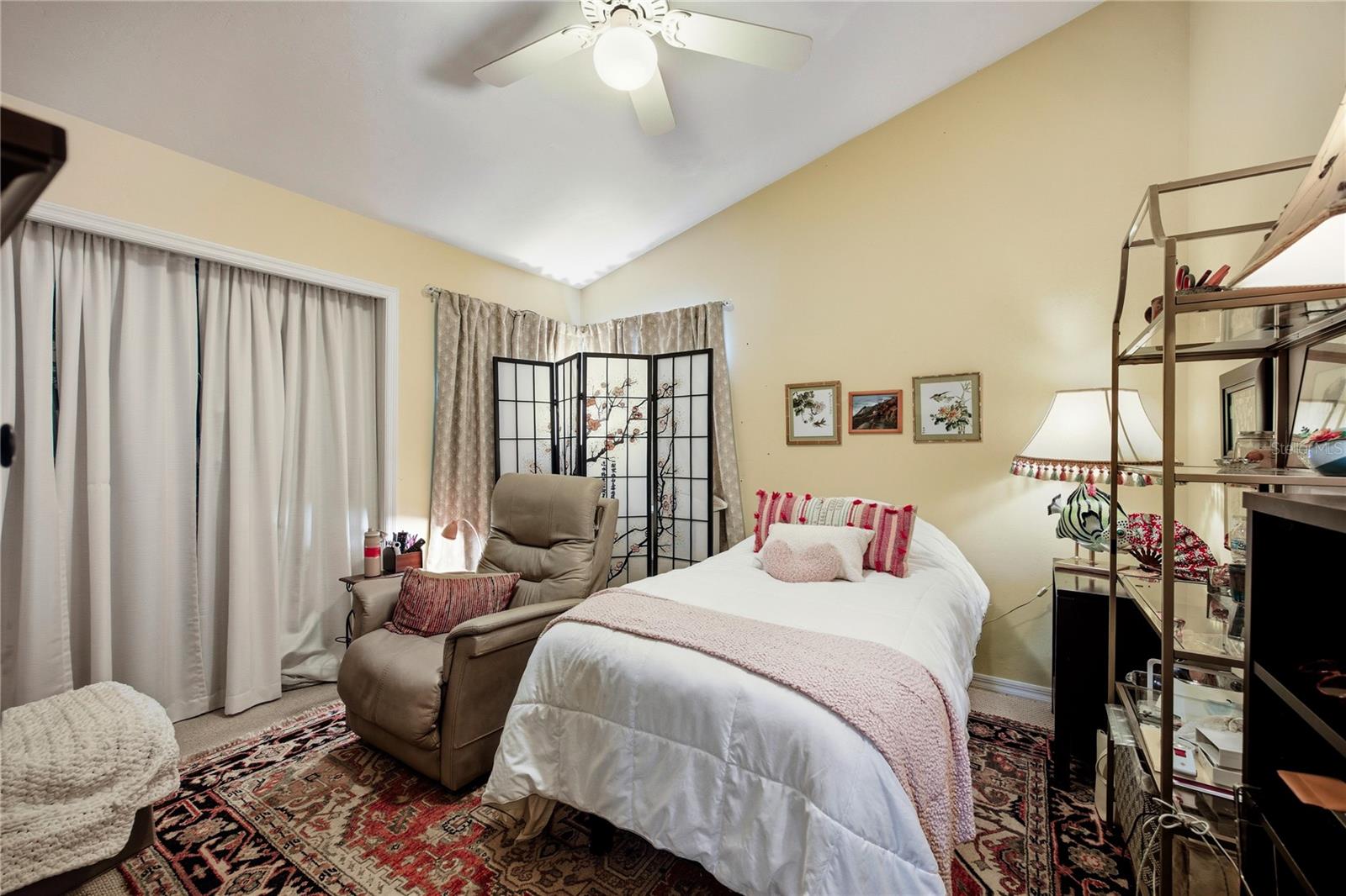 VINTAGE VIEW PH III REP - Residential