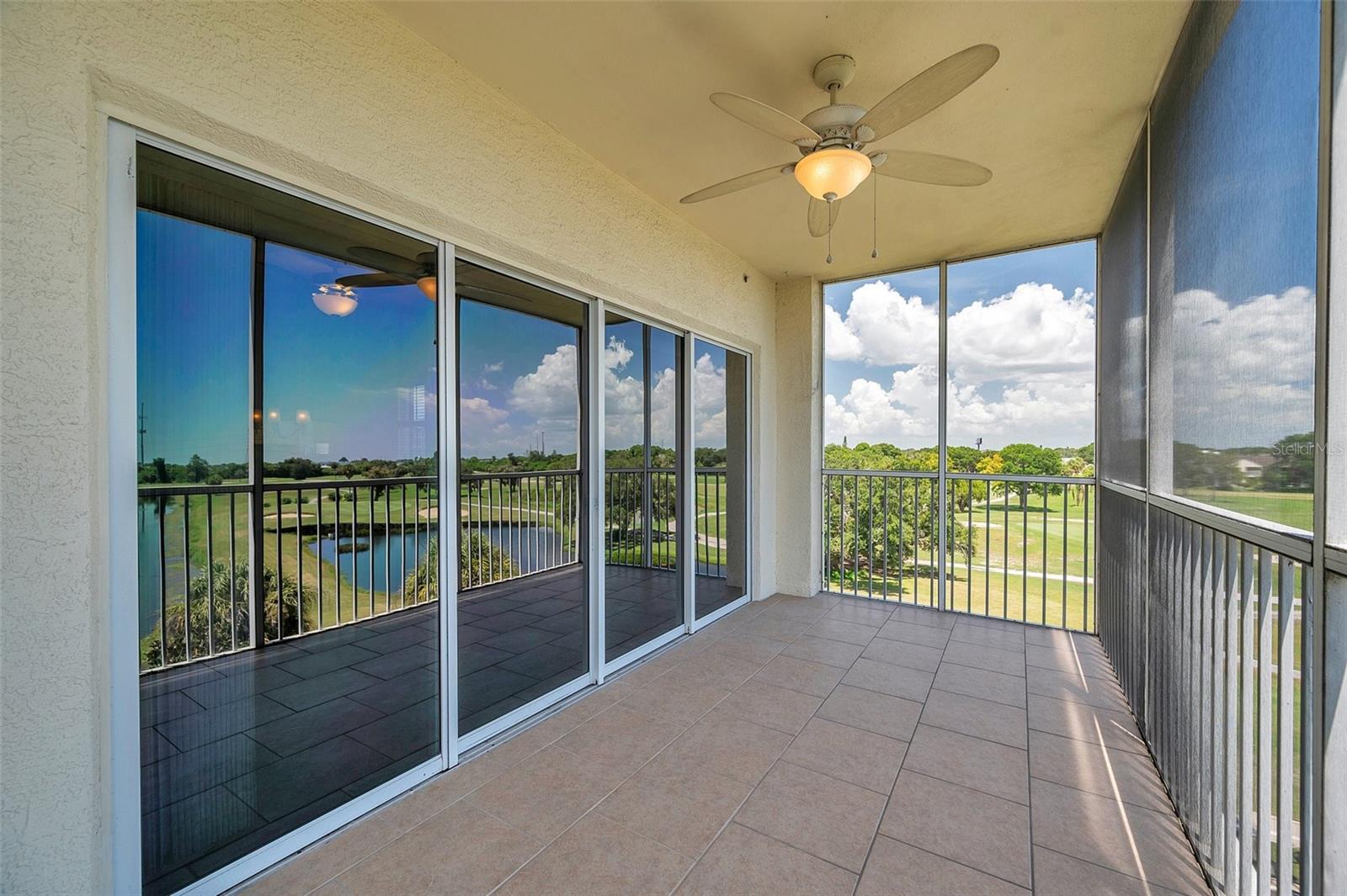 COUNTRY CLUB CONDO - Residential