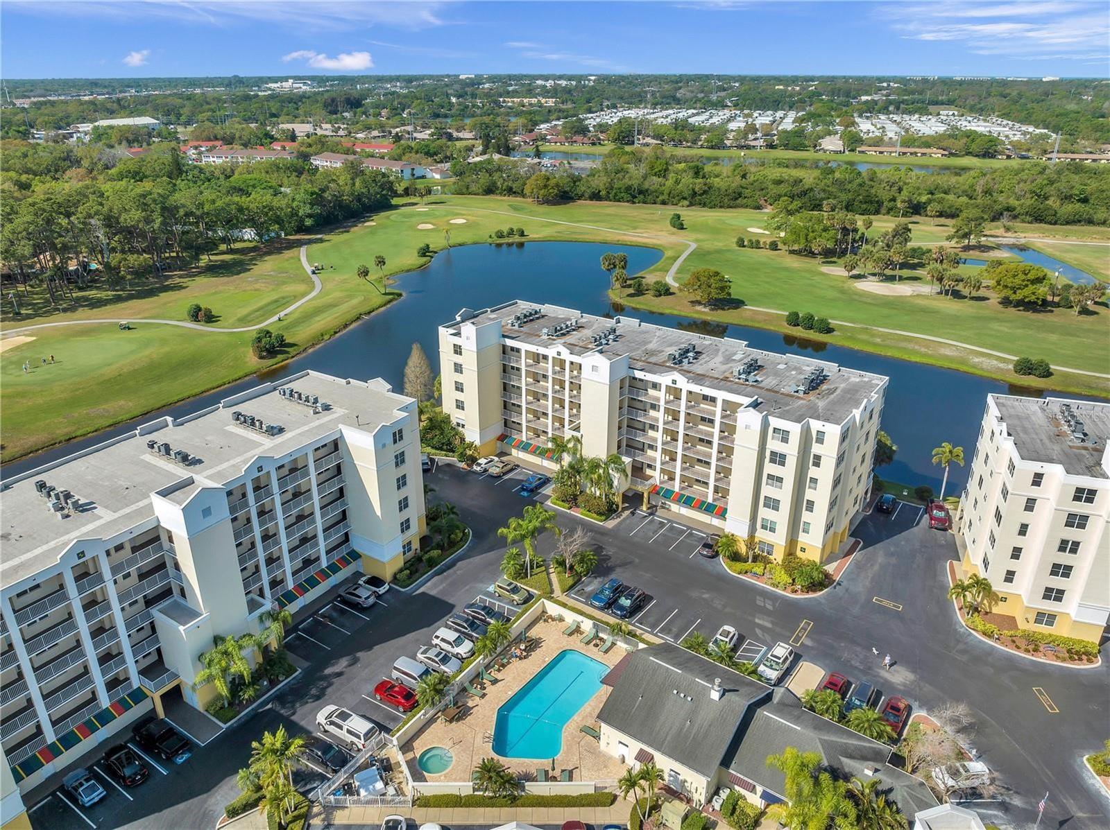 COUNTRY CLUB CONDO - Residential