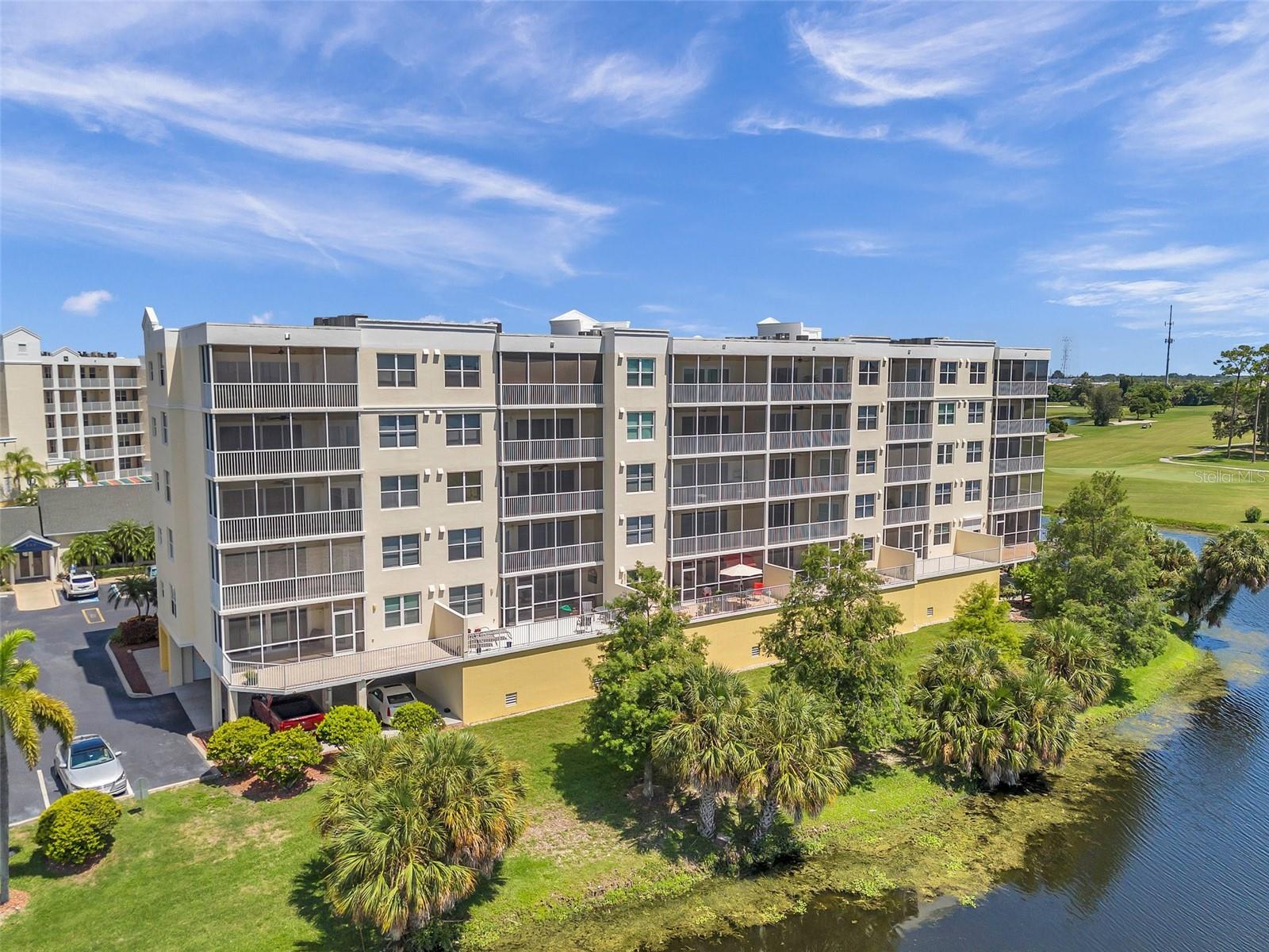 COUNTRY CLUB CONDO - Residential