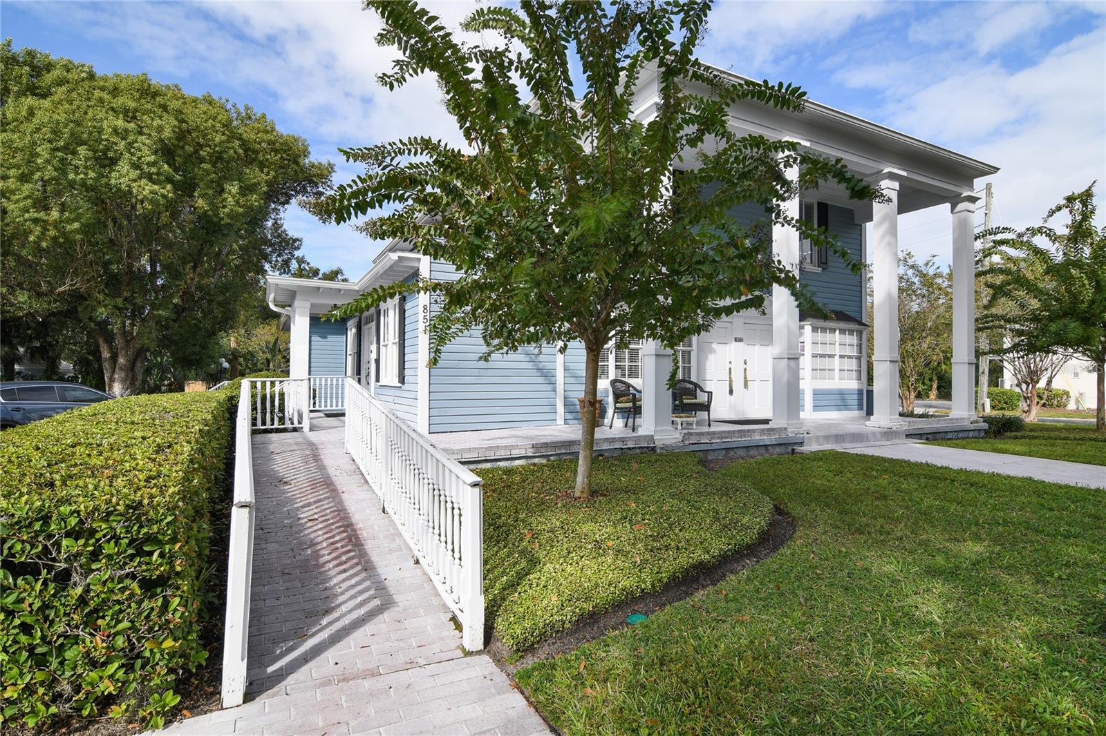 MOUNT DORA - Commercial Sale