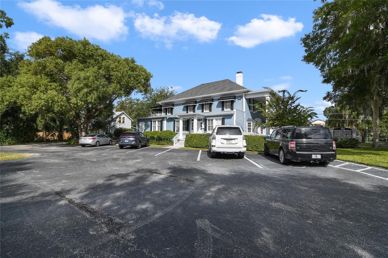 MOUNT DORA - Commercial Sale