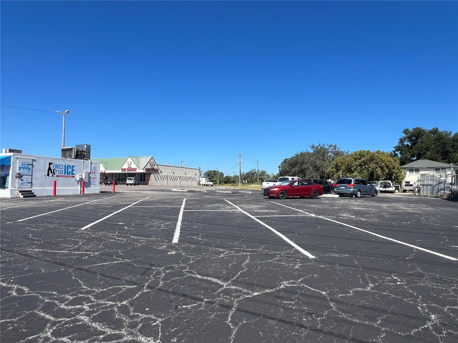 SEMINOLE LAKE ESTATES - Land