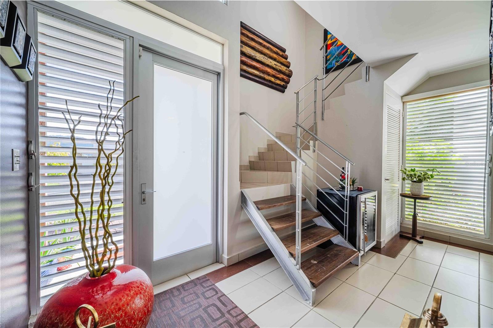 LOS ALTOS DEVELOPMEN CIUDAD JARDÍN GURABO #204