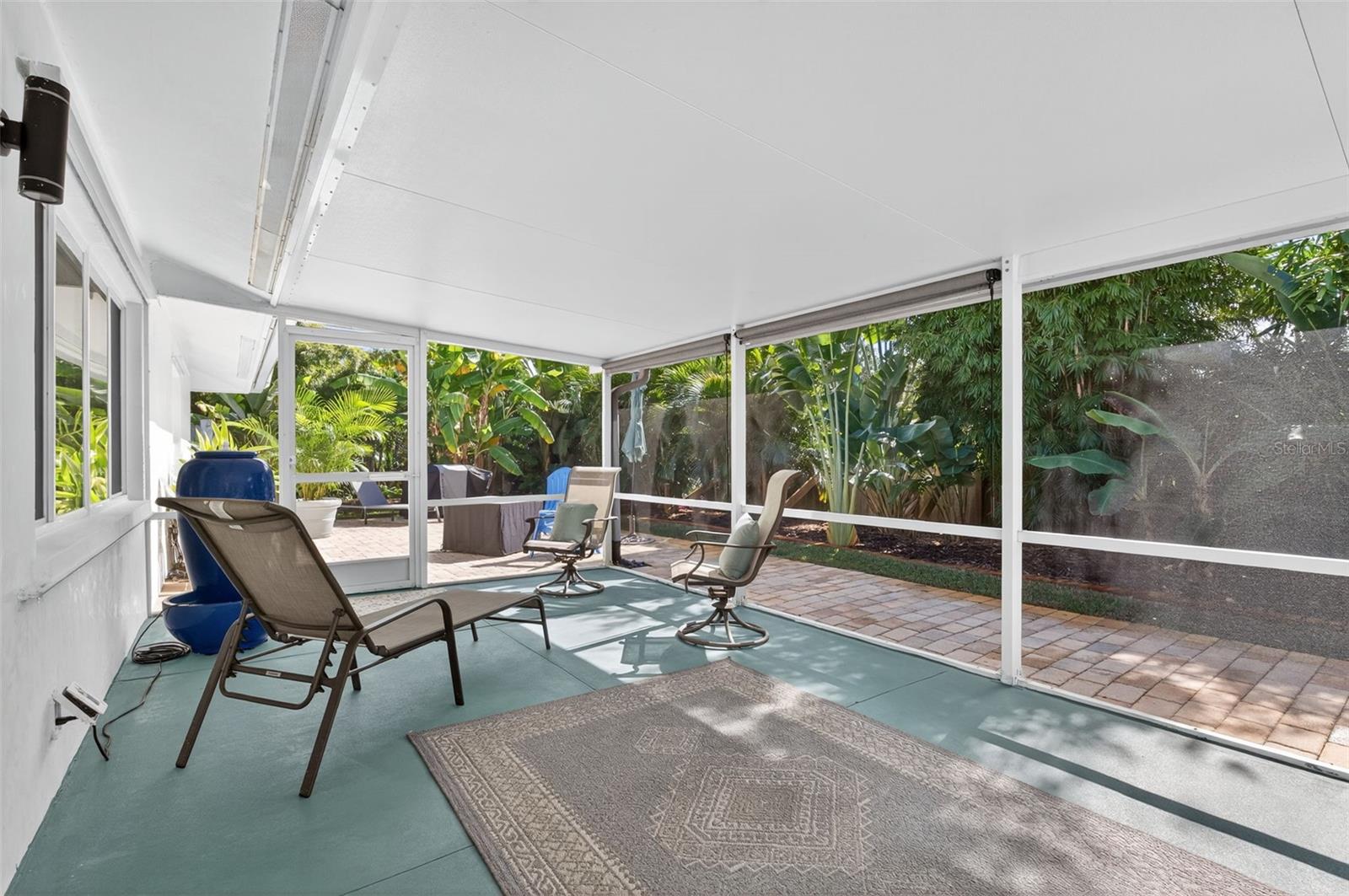 SOUTH GATE - Residential