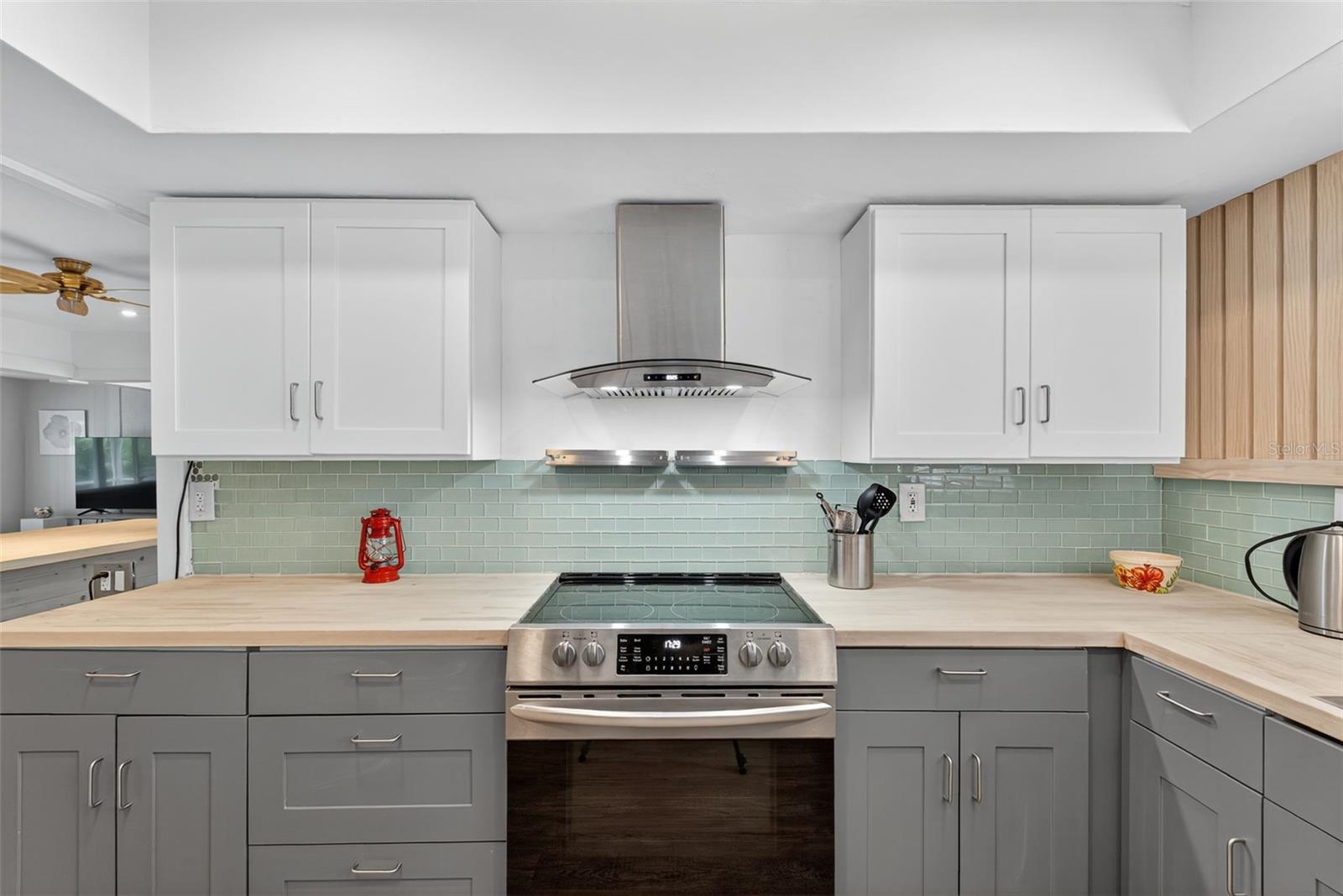 SOUTH GATE - Residential