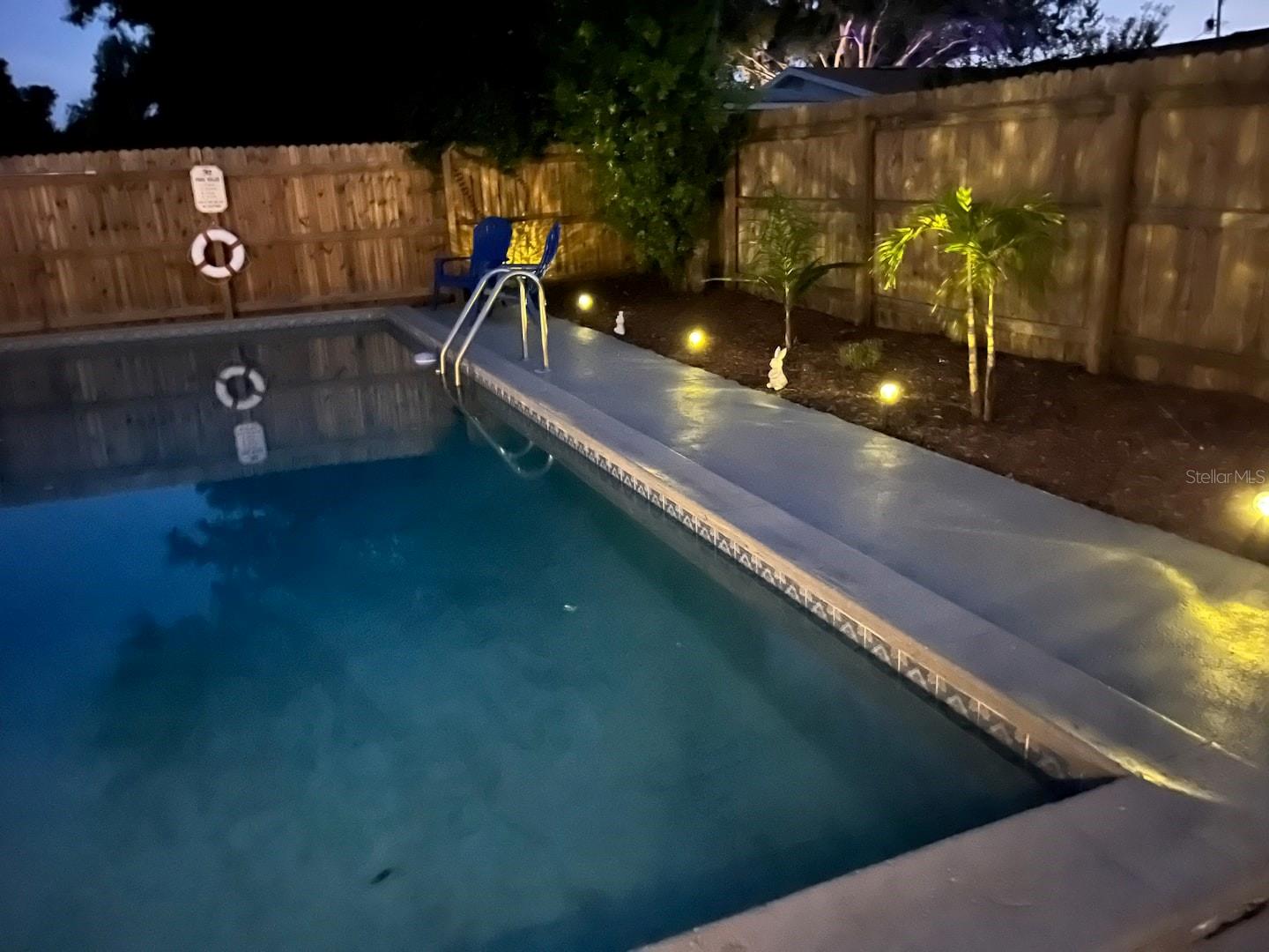 SOUTH ROY SHORES - Residential