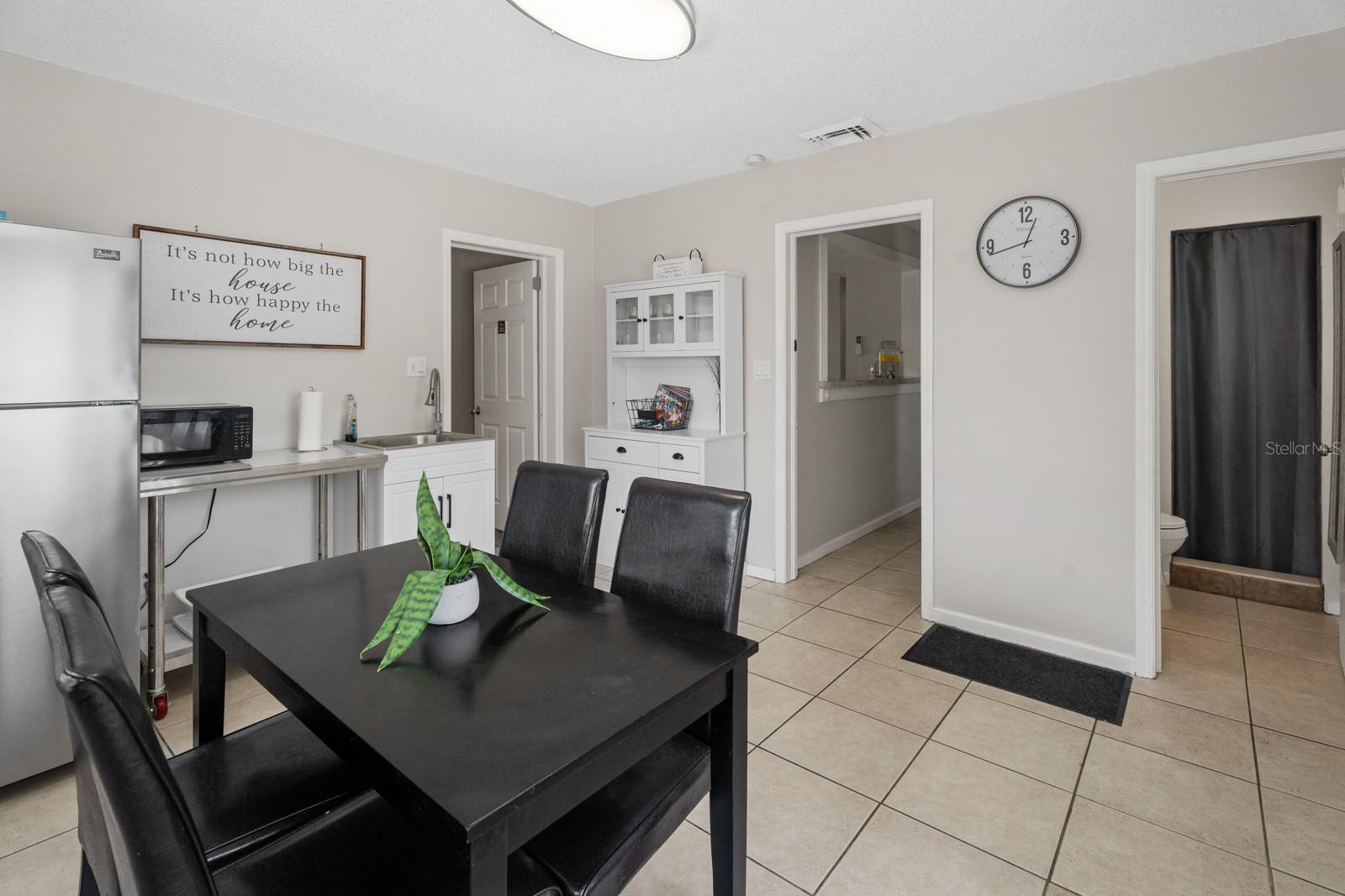 SOUTH ROY SHORES - Residential