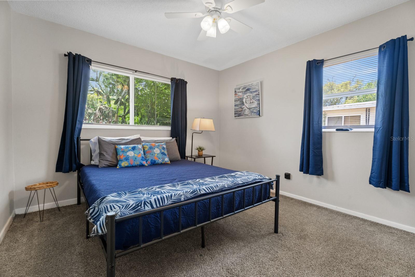 SOUTH ROY SHORES - Residential